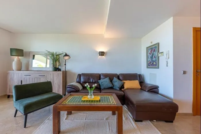 2 Bed Ground Floor Apartment Benahavis